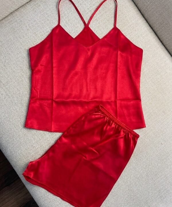 Pijama satinada de short roja